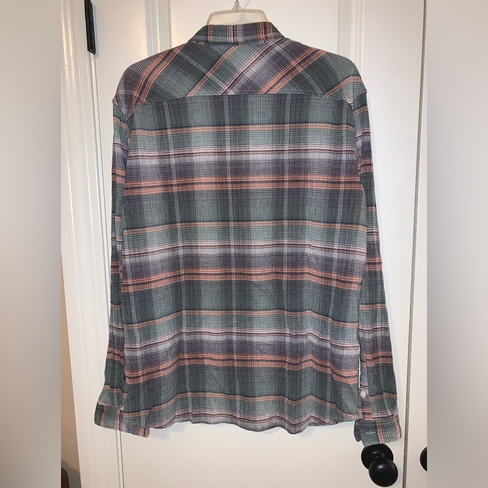 Patagonia Men's Green Plaid Shirt - Picture 3 of 3
